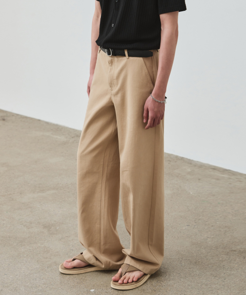 ESSENTIAL SEMI-WIDE FLOW CHINO брюки [BEIGE]