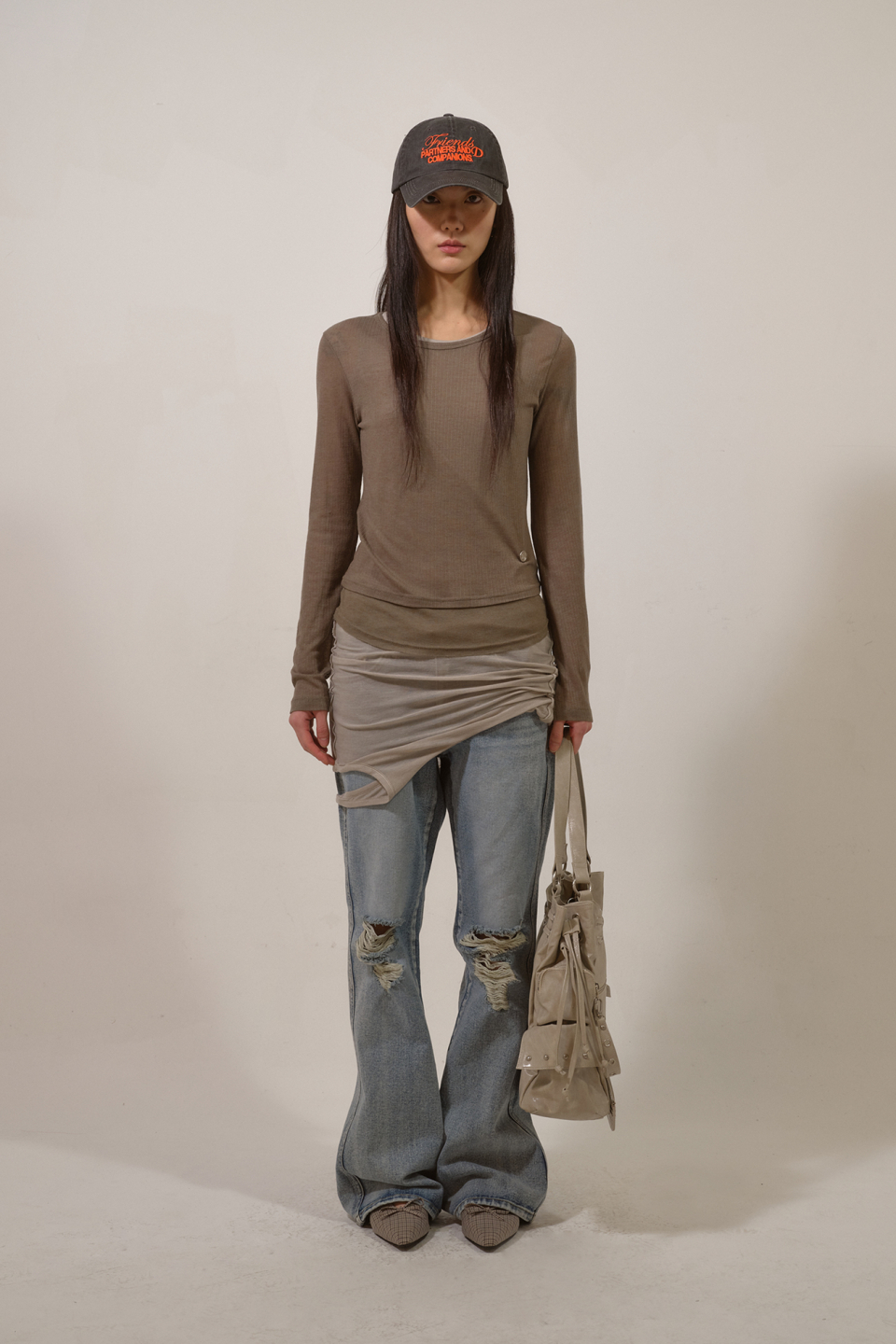TWO-WAY LAYRED SLEEVELESS DRESS IN ASH GRAY 상세 이미지 1