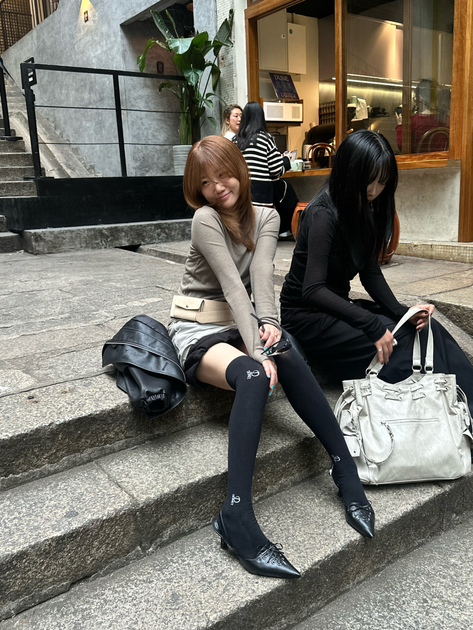 TWO-WAY LAYRED SLEEVELESS DRESS IN ASH GRAY 상세 이미지 12