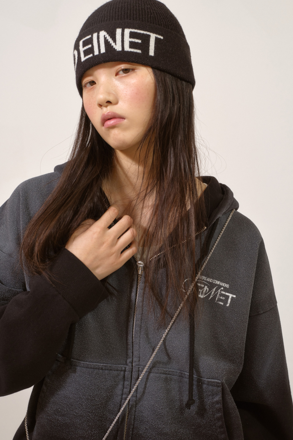 D LOGO WASHED HOOD ZIP-UP IN BLACK 상세 이미지 8