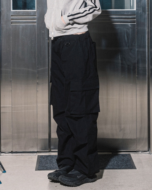 PARACHUTE CARGO PANTS(BLACK)