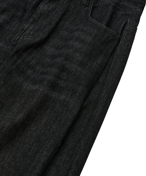 Джинсы с боковыми защипами [Black]