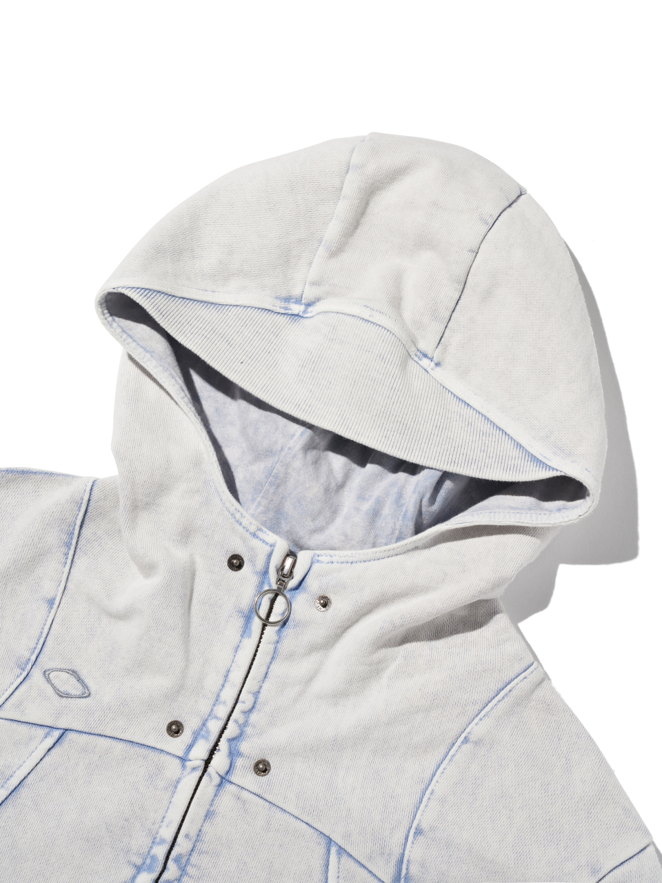 미스치프(MISCHIEF) RHOMBUS PUNCHING HOODIE ZIP-UP_BLEACHED LIGHT