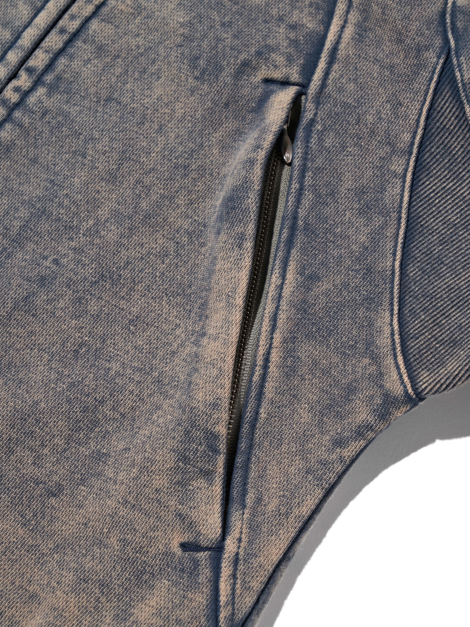 미스치프(MISCHIEF) RHOMBUS PUNCHING HOODIE ZIP-UP_BLEACHED NAVY