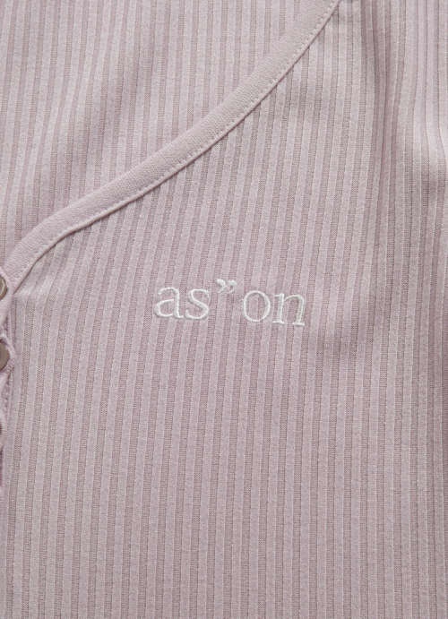 WISH RIBBED BUTTON TEE / PINK