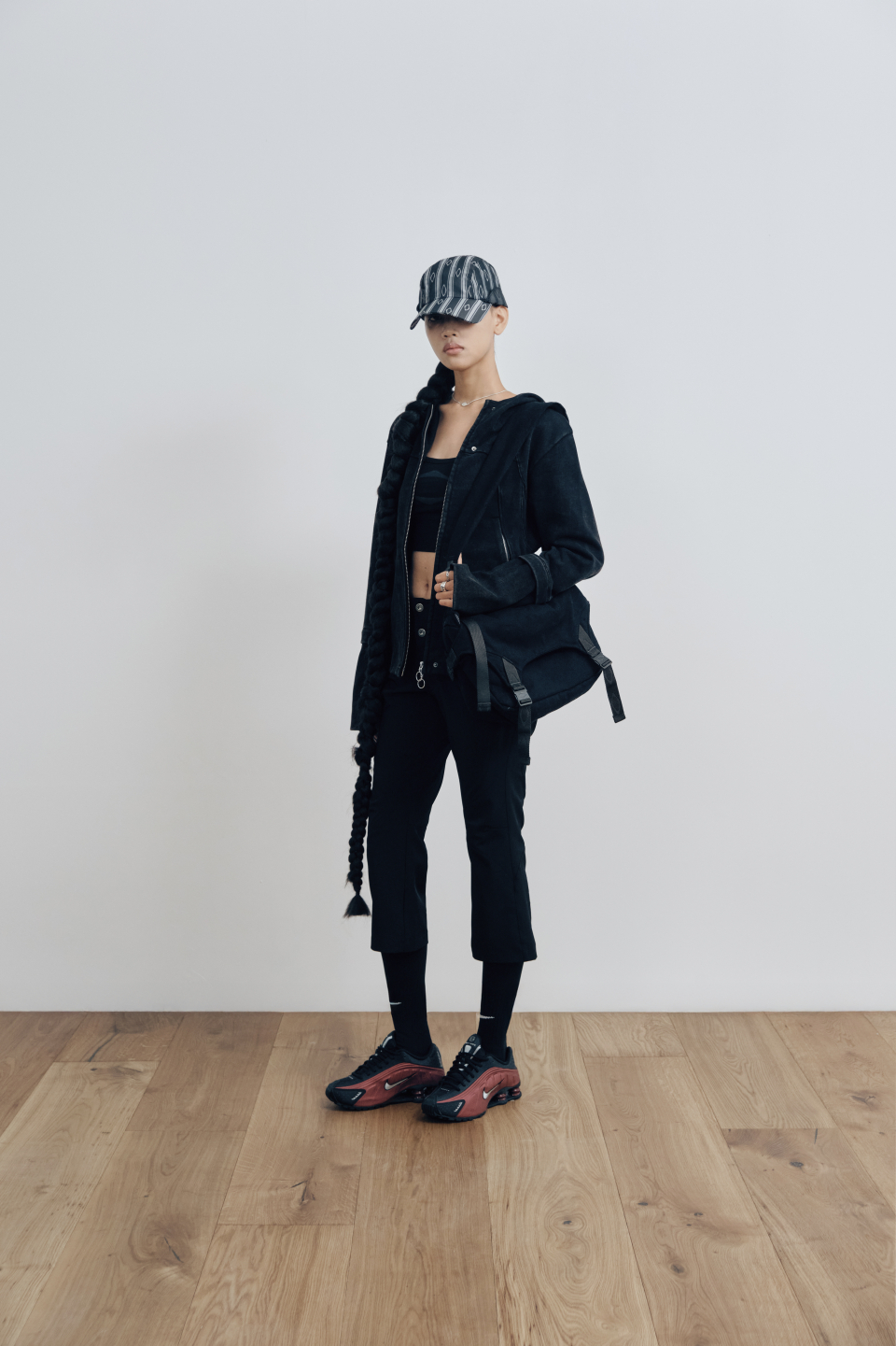 RHOMBUS PUNCHING HOODIE ZIP-UP_WASHED BLACK 상세 이미지 8