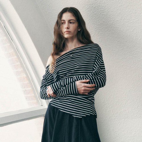 PM_Stripe off-the-shoulder top_BLACK
