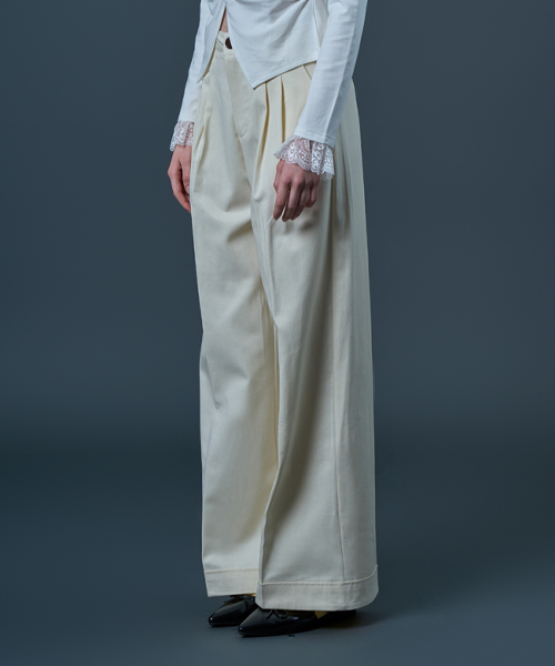 Всесезонные широкие слаксы Melvin [IVORY] KCL.