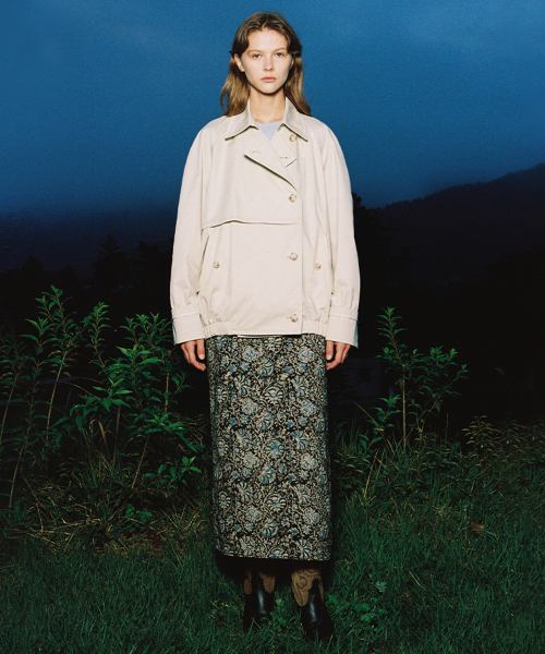TWILL SHIRRING SHORT TRENCH JUMPER - CREAM