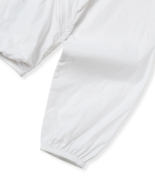 W TAG PACKABLE WINDBREAKER - WHITE