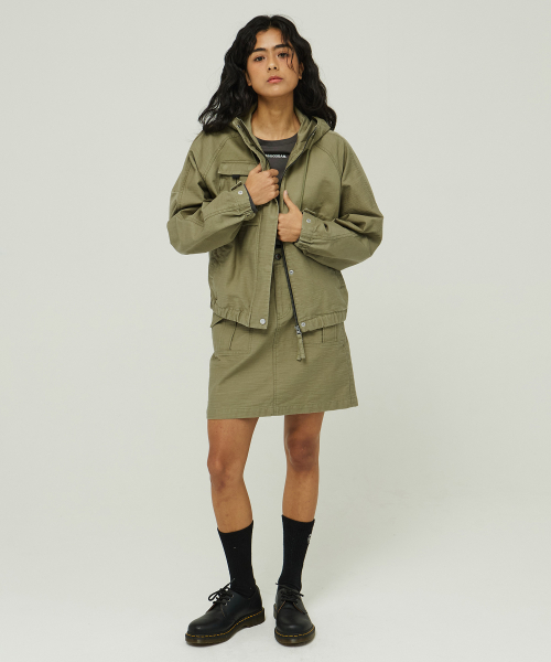 Сатиновый бомбер оверсайз Bethany 5655 Khaki