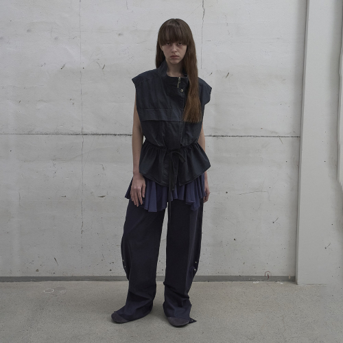 OUT POCKET VEST (BLACK)