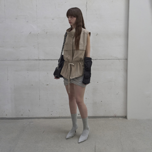 OUT POCKET VEST (BEIGE)