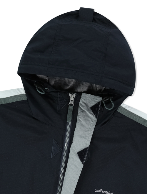 Striking Windbreaker Navy