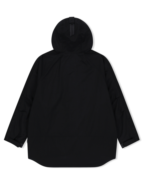Striking Windbreaker Black