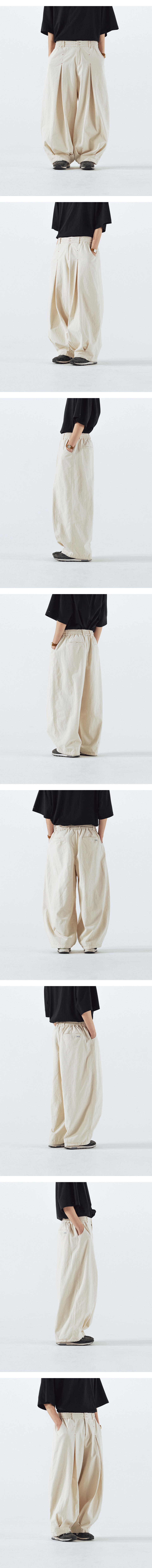 MUSINSA | ANGLAN Unbalance Long Tuck Balloon Pants - Ivory