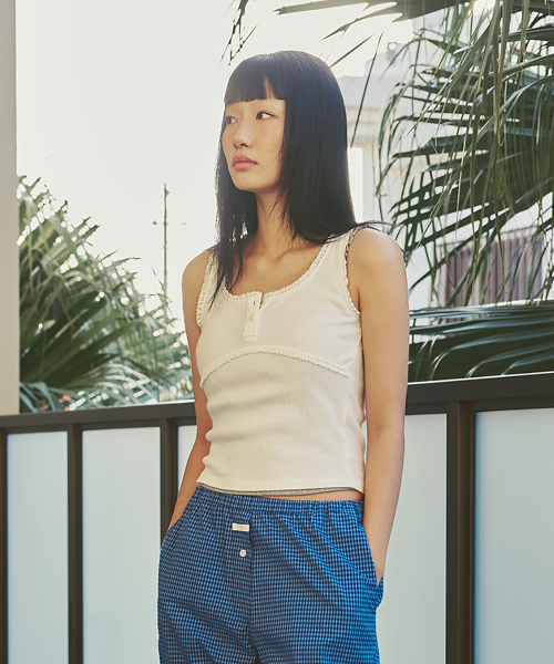 LACE BUTTON SLEEVELESS TOP V2 (WHITE)