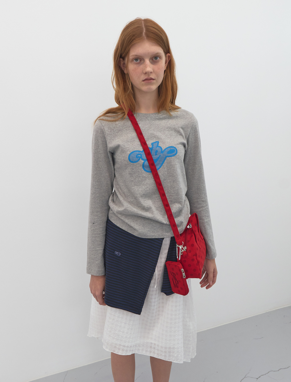 MUSINSA公式 | ENZO BLUES Dot Small Hand Bag (Red)