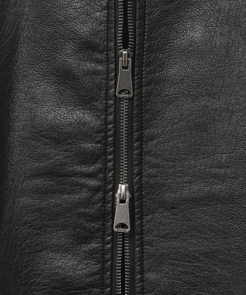 Кожаная куртка 9189 Black на молнии