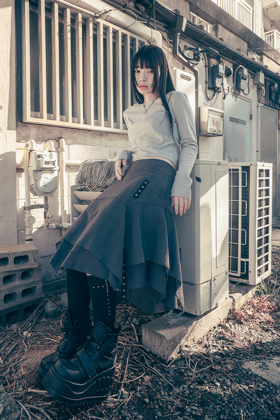 MUSINSA | HUG YOUR SKIN Angel Wing Top (Grey)