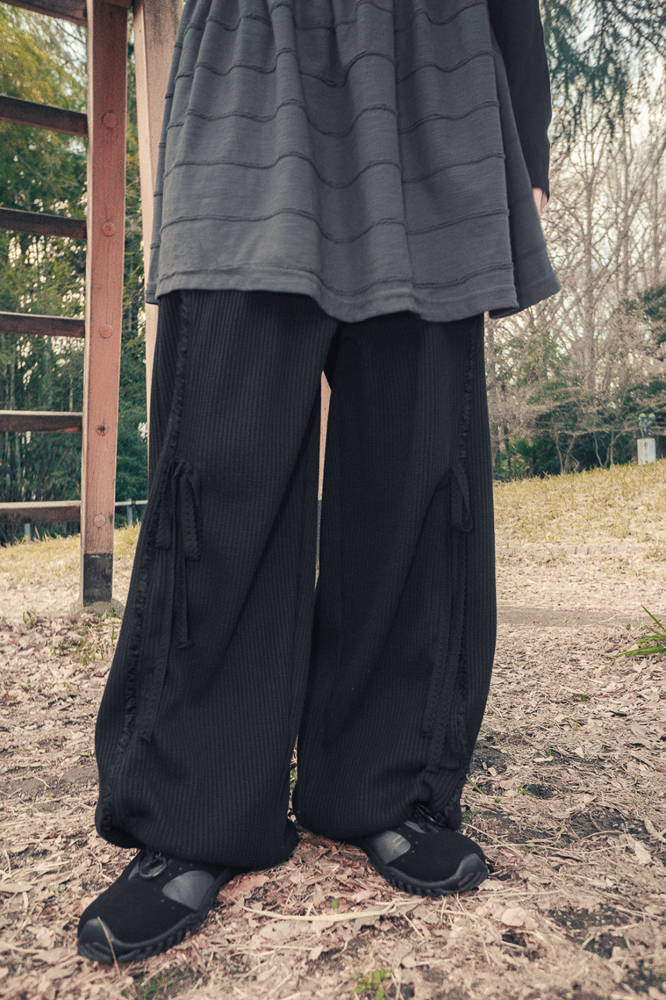 MUSINSA | HUG YOUR SKIN Angel Patch Raglan Dress (Black