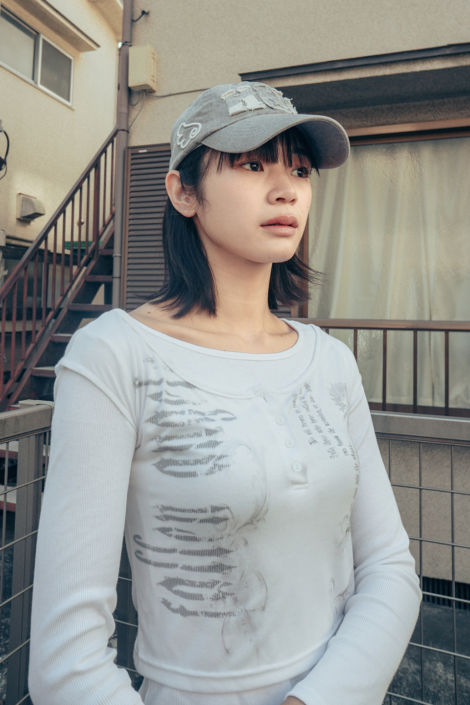 MUSINSA | HUG YOUR SKIN Fallen Angel Layered Top (White)