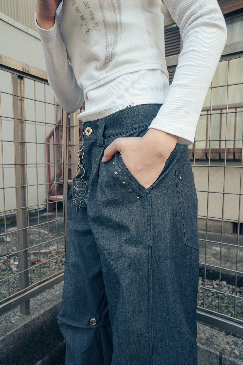 デニム・ジーパン [hug your skin] Tucked denim pants (Blue) MUSINSA | HUG YOUR SKIN Chin Denim Pants (Blue)
