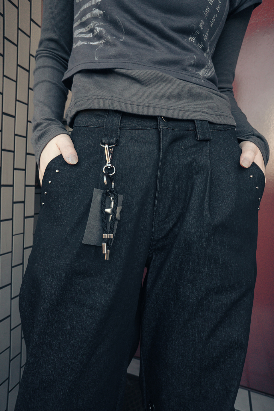 MUSINSA公式 | HUG YOUR SKIN Chin Denim Pants (Black)