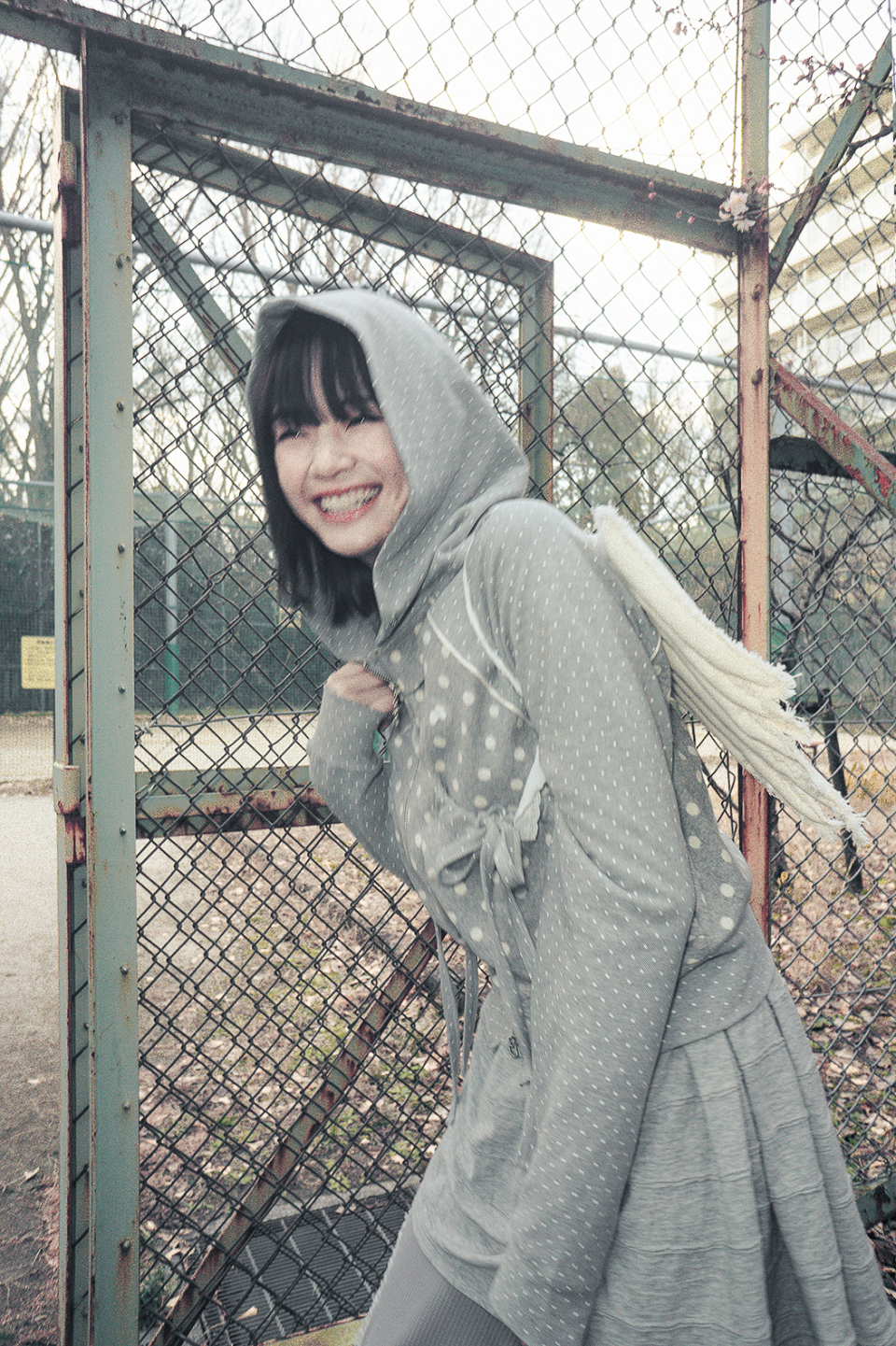HUG YOUR SKIN) Dot big pocket hoodie zip-up - 2col