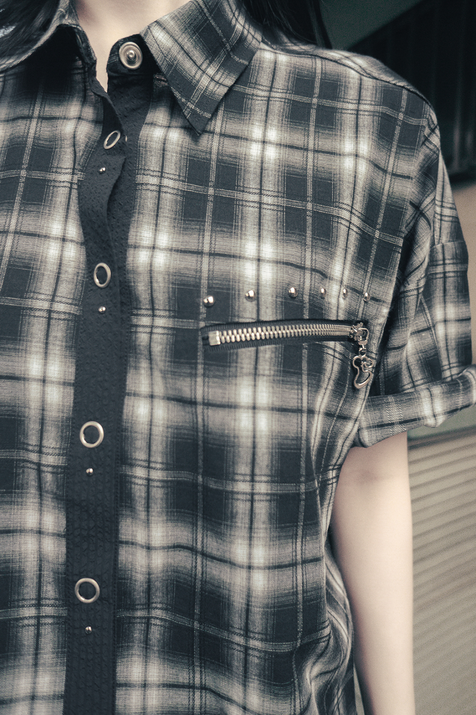 STUD CHECK SHIRT