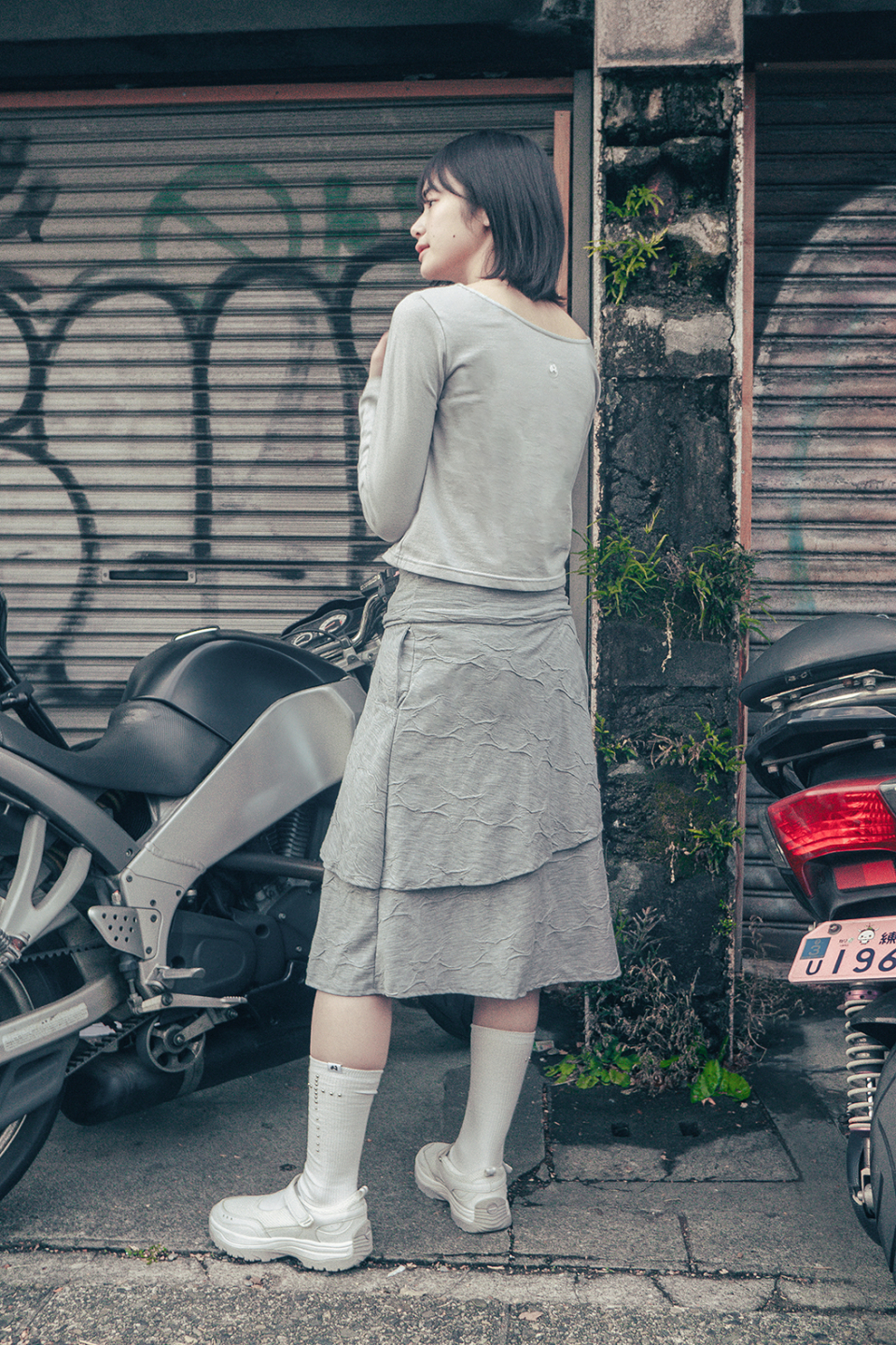 STAR FLARED MIDI SKIRT - 2 COLORS GREY