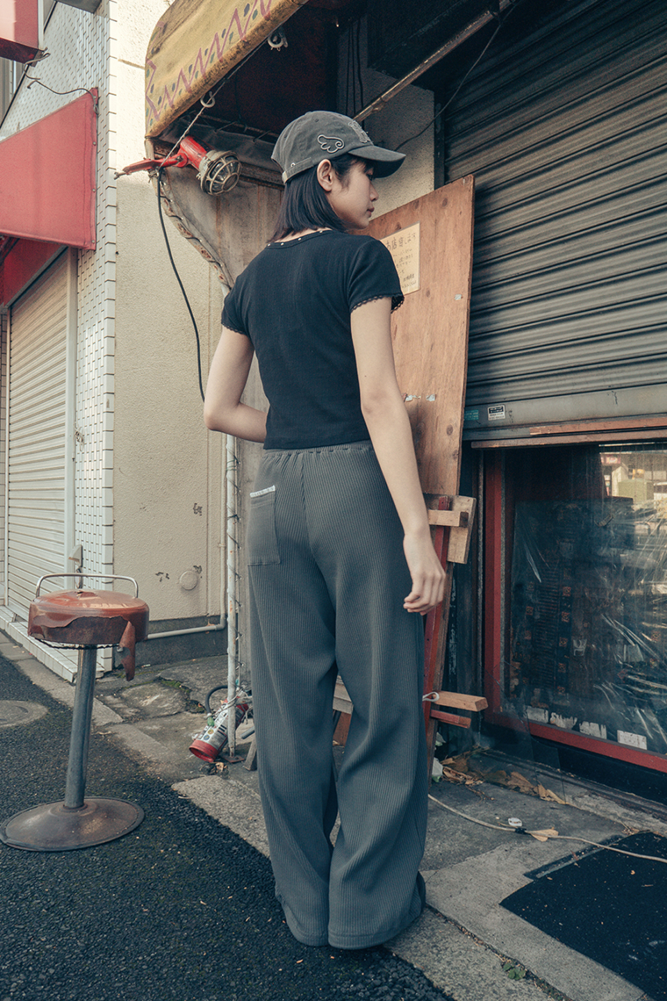 LACE PANTS