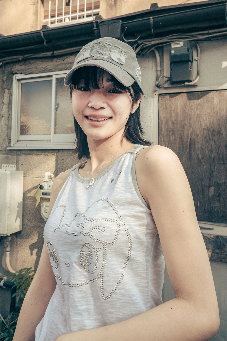 MUSINSA | HUG YOUR SKIN Togging Hotfix Sleeveless (White)