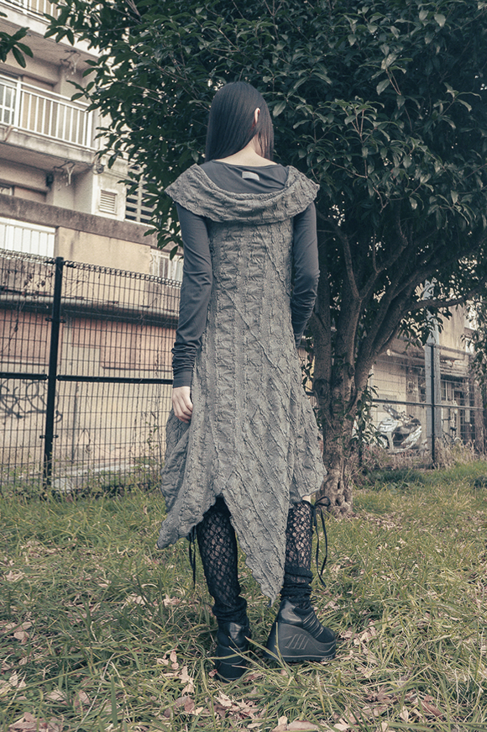 MUSINSA | HUG YOUR SKIN Drawstring Off-Shoulder Dress (Charcoal)