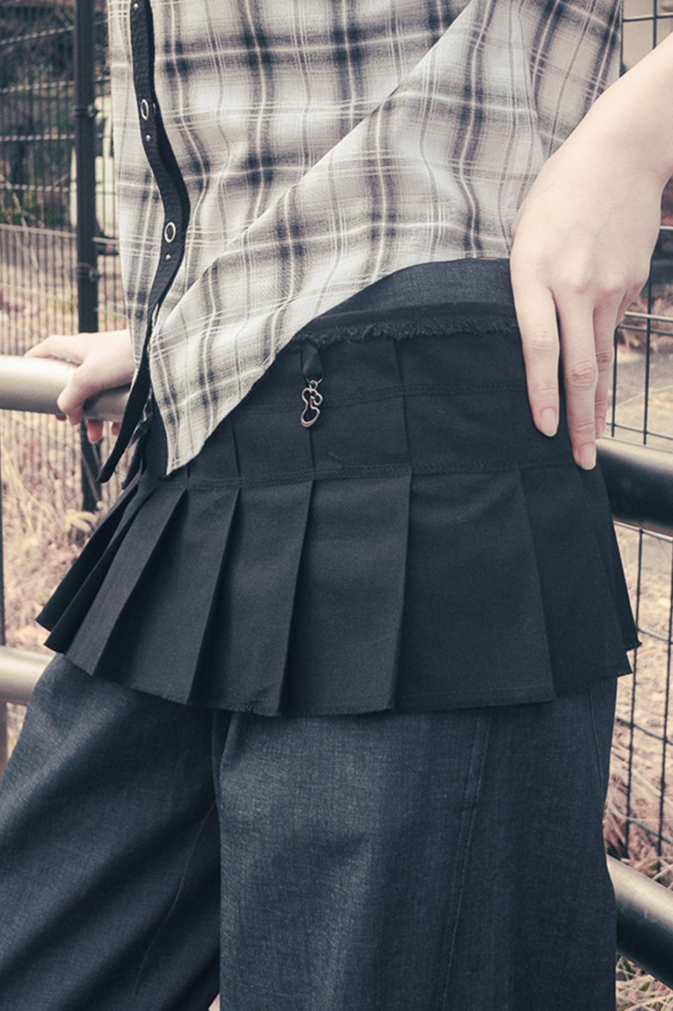 【hug your skin】25ss Pleats skirt belt MUSINSA | HUG YOUR SKIN Pleated Skirt Belt (Black)