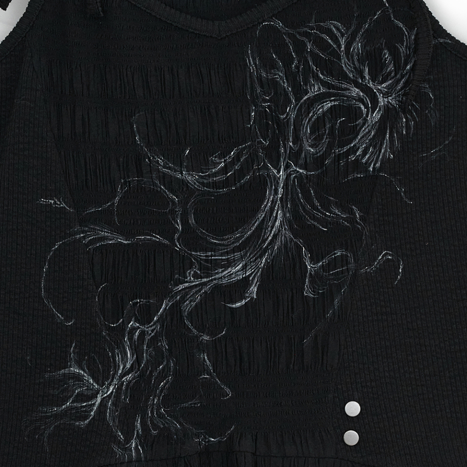 MUSINSA | HUG YOUR SKIN Flared V-Neck Sleeveless (Black)
