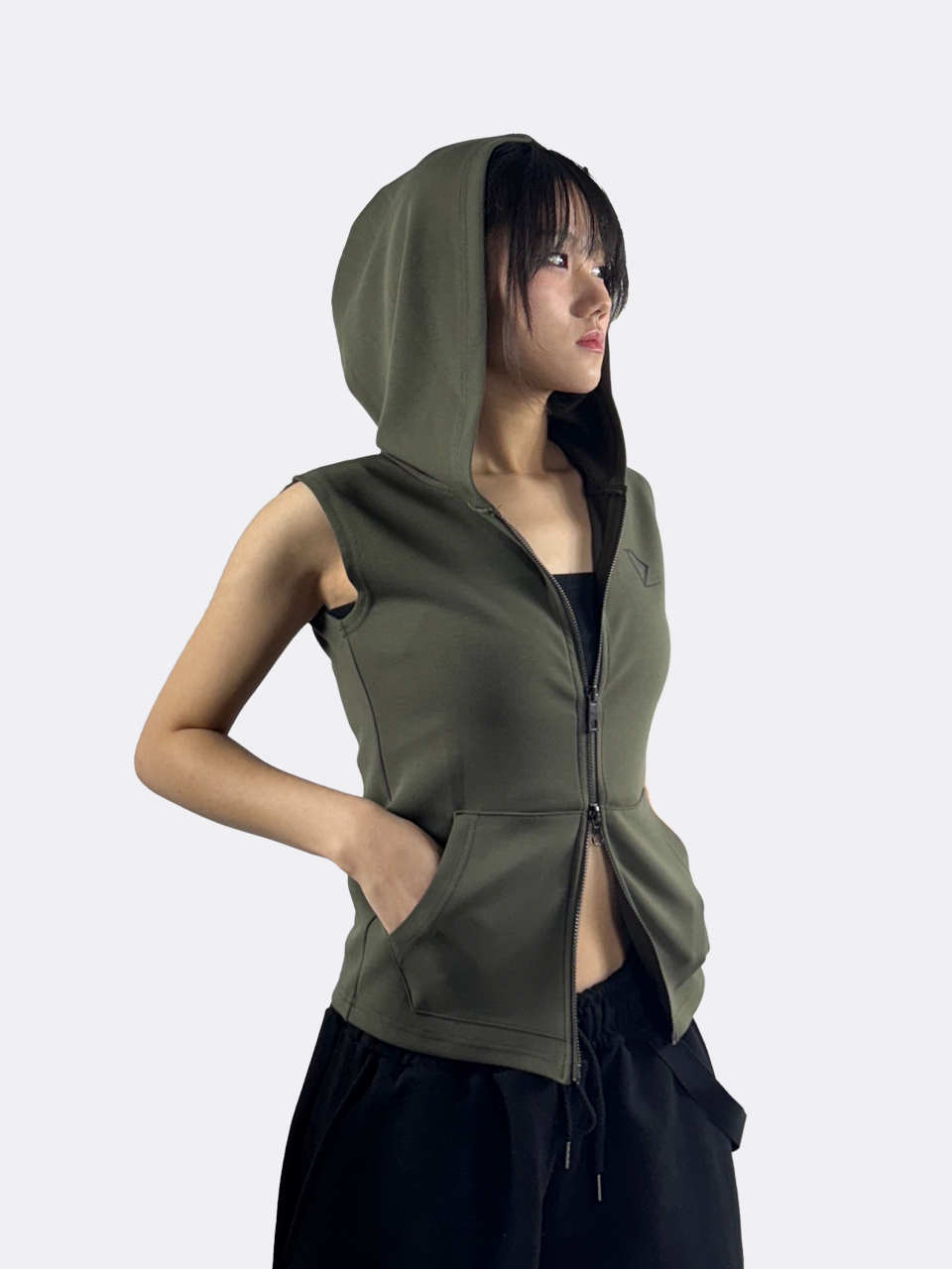 민소매 슬림핏 후드집업(khaki) 상세 이미지 1