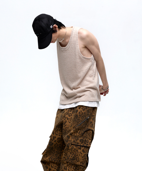 LAYERED KNIT SLEEVELESS - BEIGE