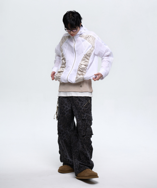 WRINKLE MIXED LEOPARD CARGO PANTS - NAVY