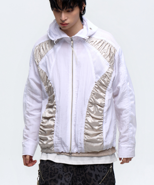 CURVY INCISION WRINKLE WINDBREAKER - WHITE