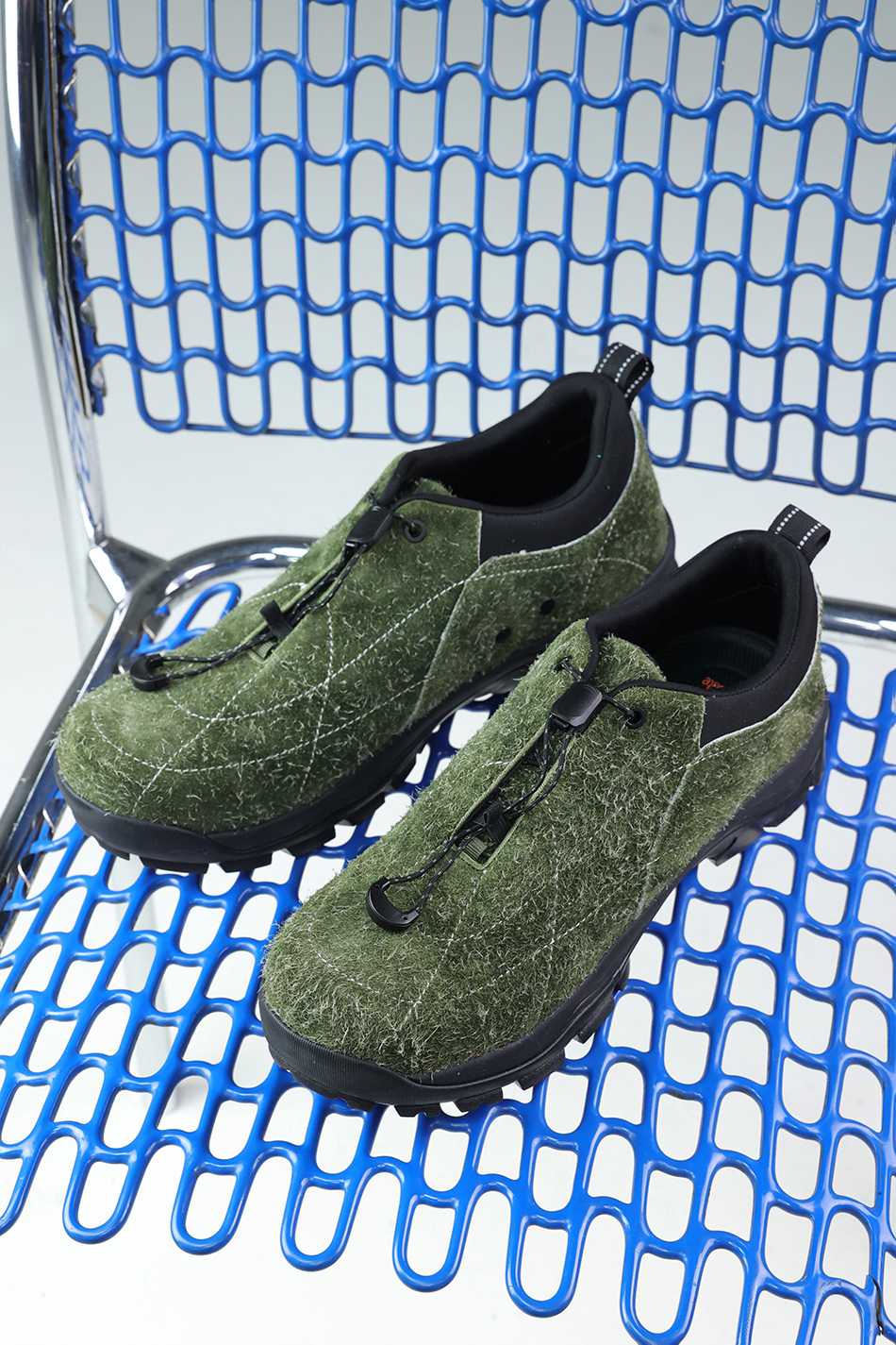 MUSINSA | YASE Forest Pop Hiking Shoes Khaki