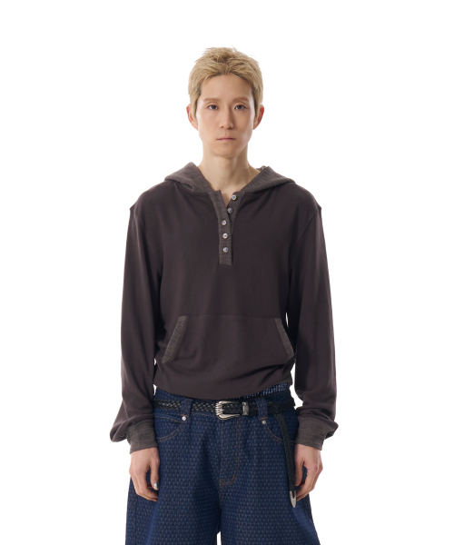 Contrast Logo Button Hoodie (Brown)