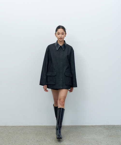 Джинсовый бомбер с кожаным воротником Black MBESJK003BK