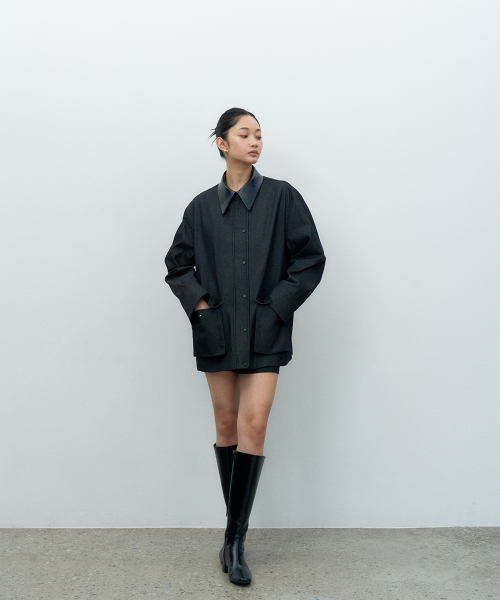 Джинсовый бомбер с кожаным воротником Black MBESJK003BK