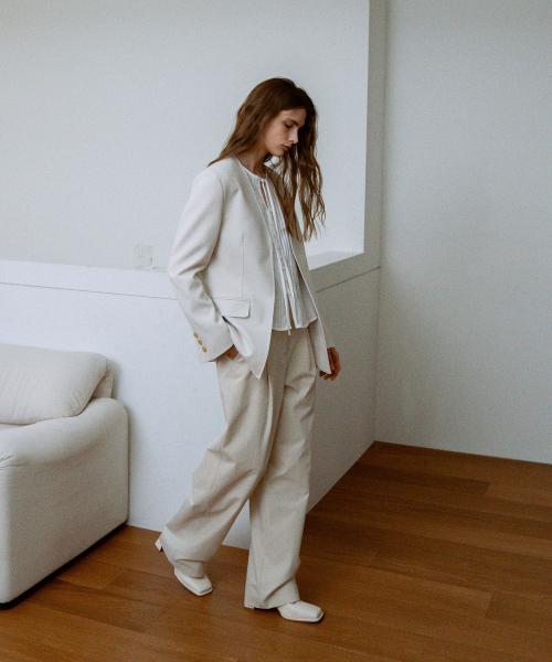 Minimal V-Neck Jacket[LMBESPJK5104]-Cream Beige