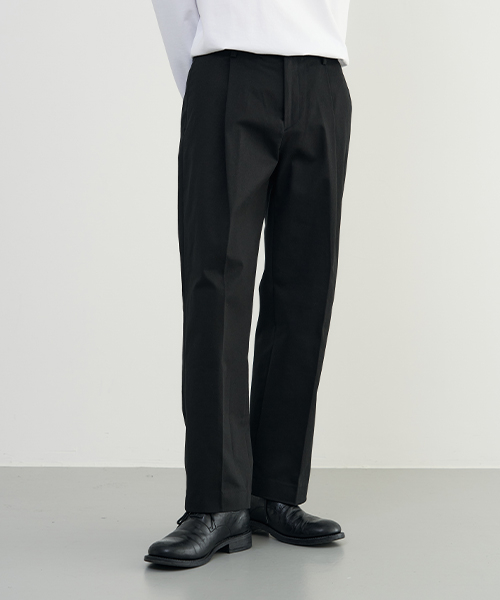 Tapered officer one tuck banding chino pants [BEIGE]