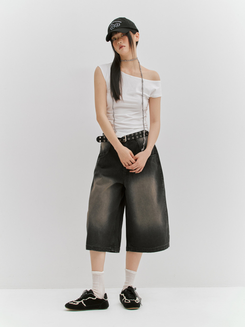 UNBALANCE SHIRRING SLEEVELESS - WHITE