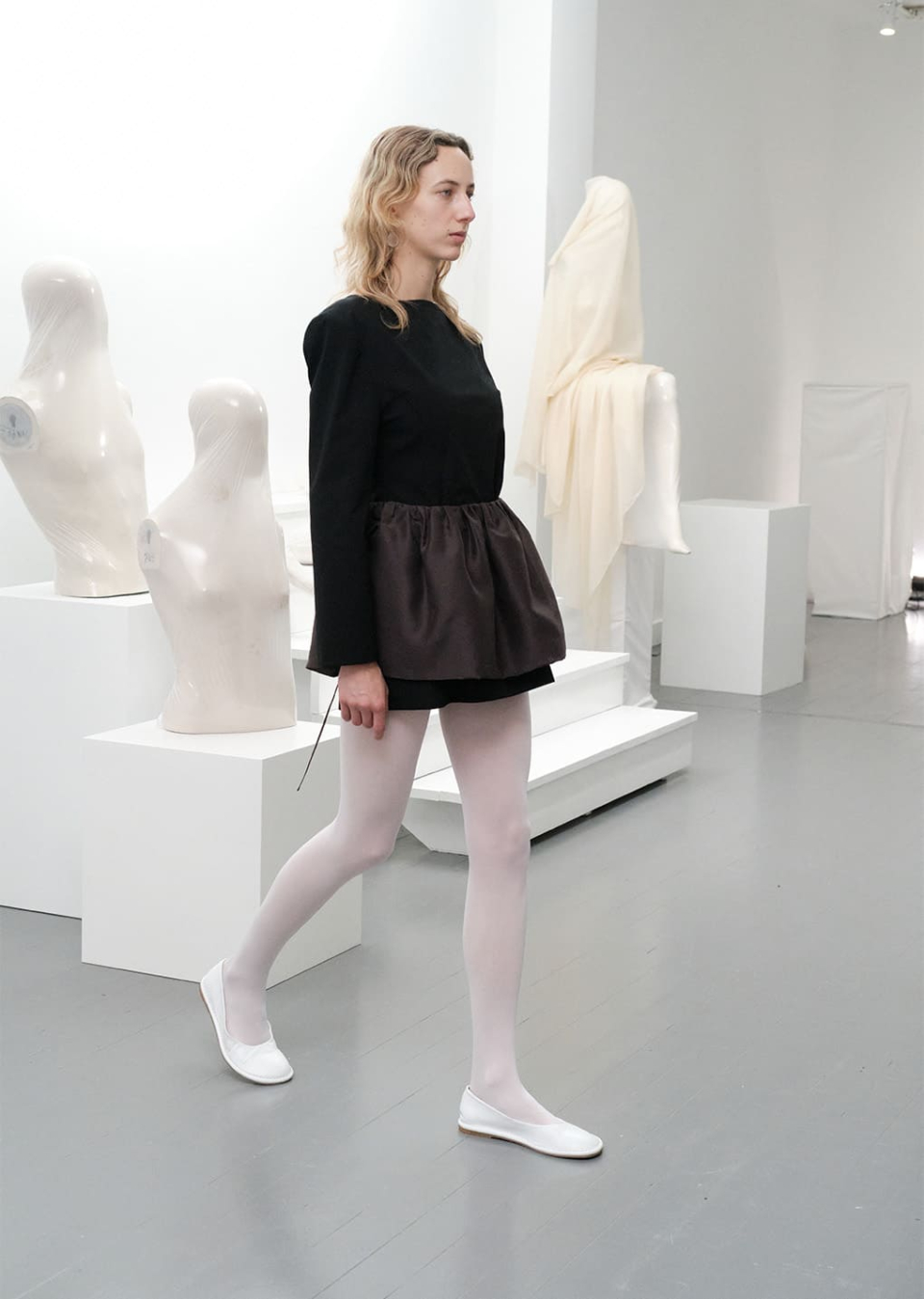 아모멘토(AMOMENTO) SHIRRING ORGANZA BELT SKIRT (2COLORS) - 사이즈