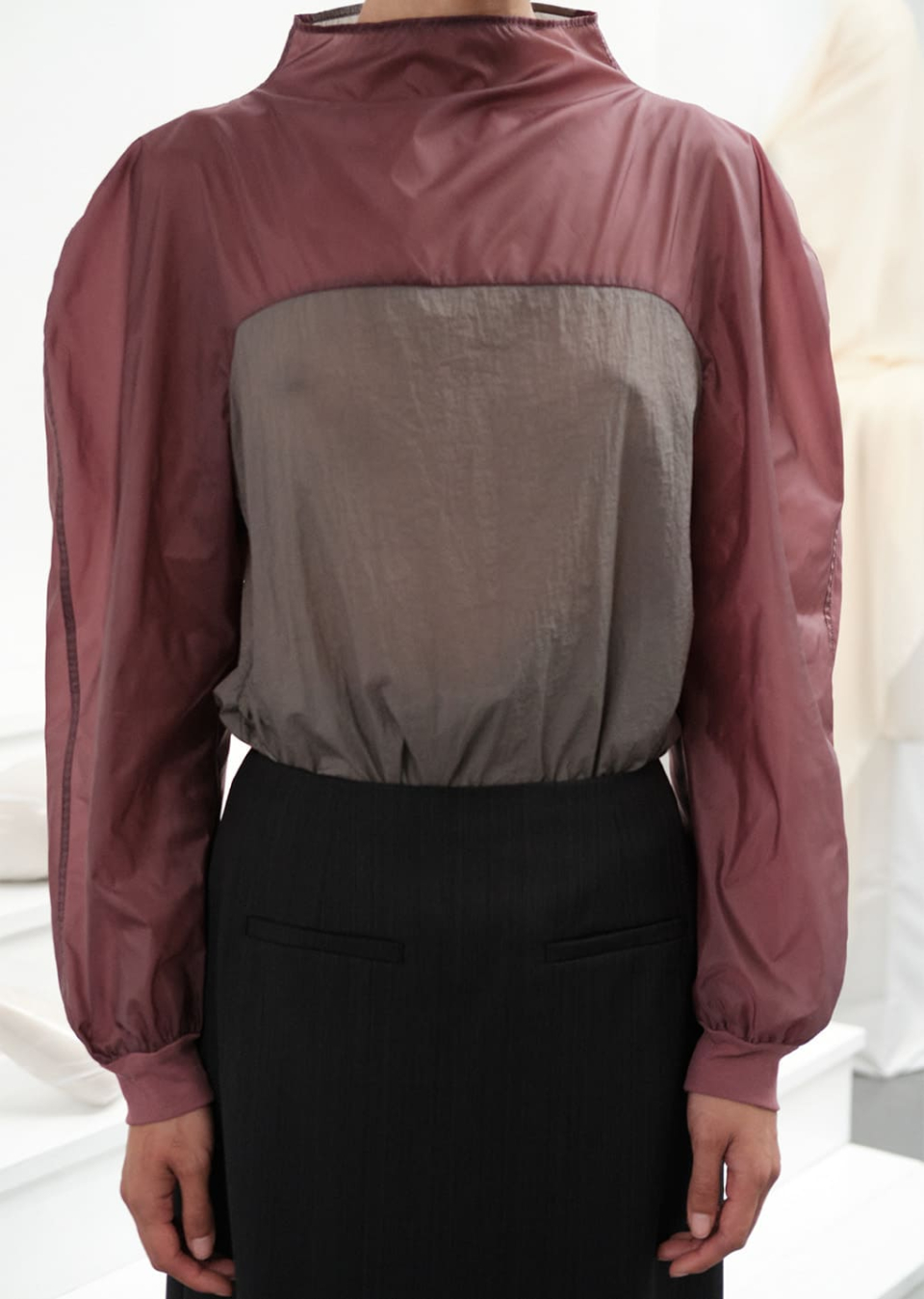 아모멘토(AMOMENTO) SHEER NYLON TWO-WAY TOP (2COLORS) - 사이즈