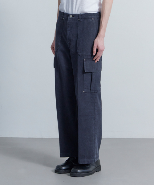 Широкие брюки карго фасона фатиг Washed Black